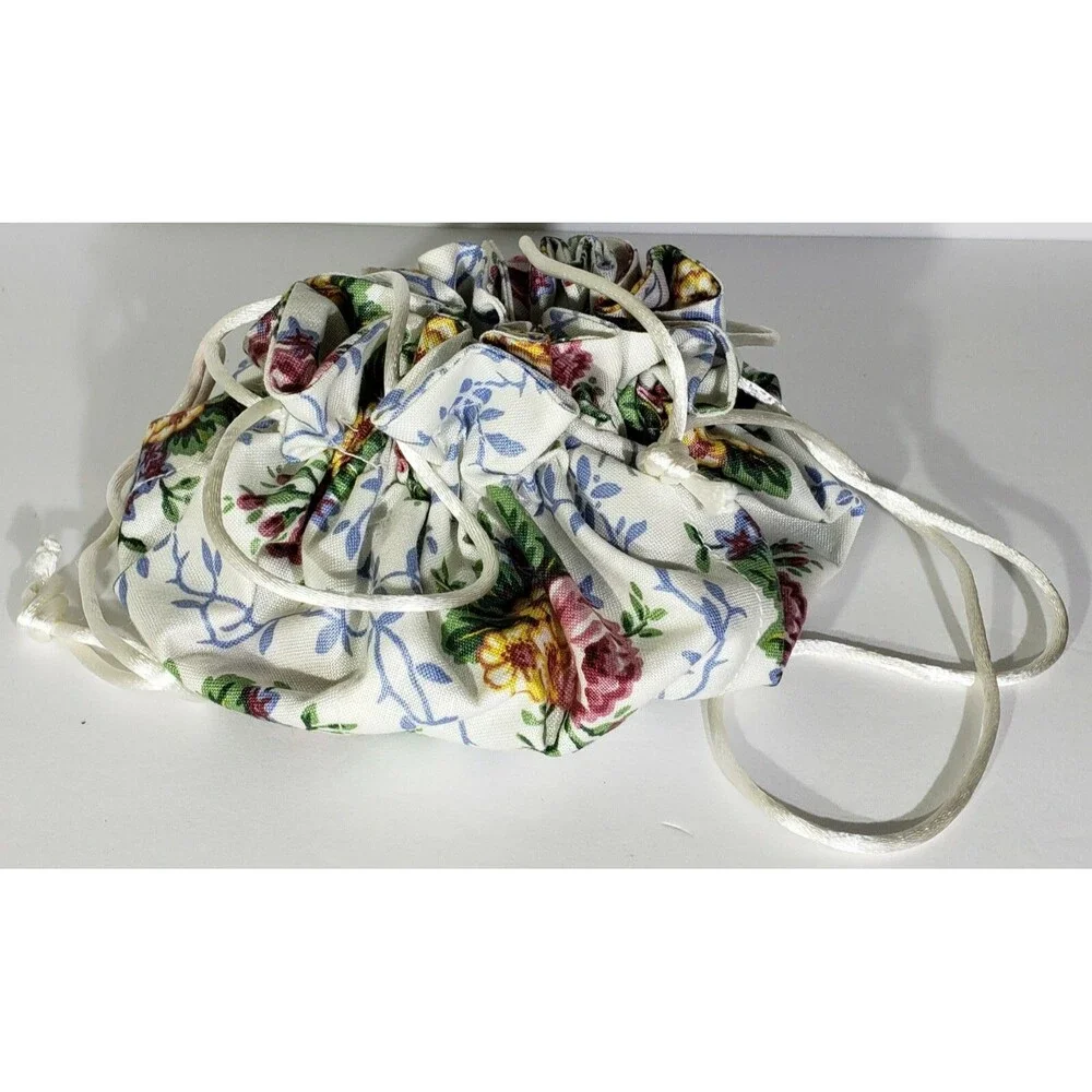 Used ~ Longaberger 1998 MOTHER’S DAY “Rings and Things” BASKET #10383 +New Pouch